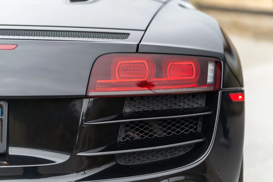 2011 Audi 42 R8 - Image 21 of 31