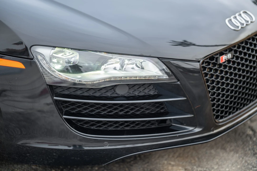 2011 Audi 42 R8 - Image 24 of 31