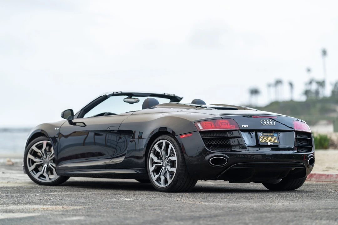 2011 Audi 42 R8 - Image 15 of 31