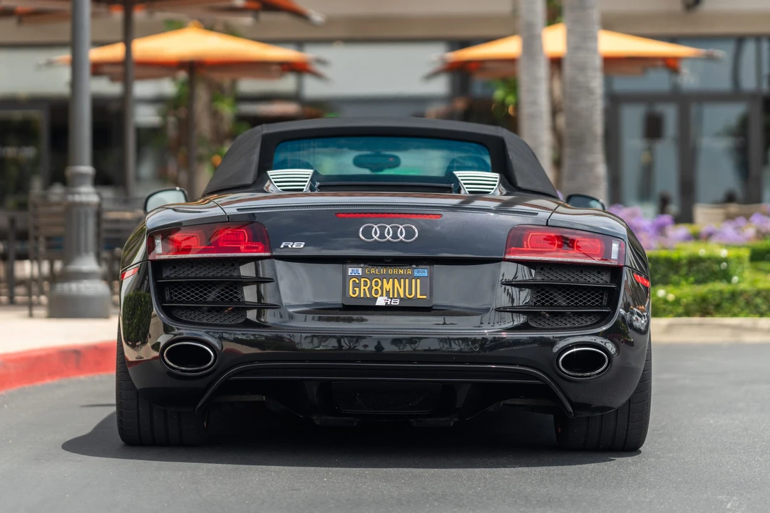 2011 Audi 42 R8 - Image 7 of 31