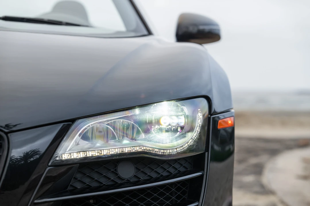 2011 Audi 42 R8 - Image 19 of 31
