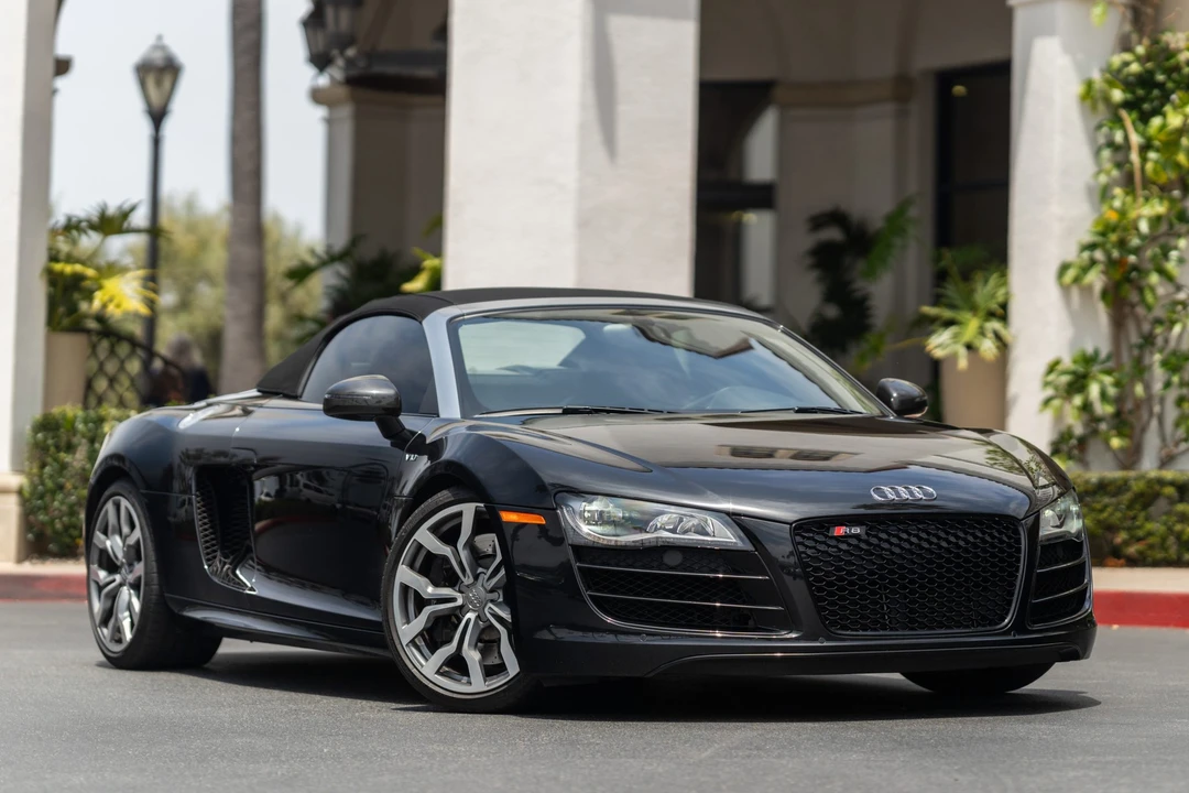 2011 Audi 42 R8 - Image 4 of 31