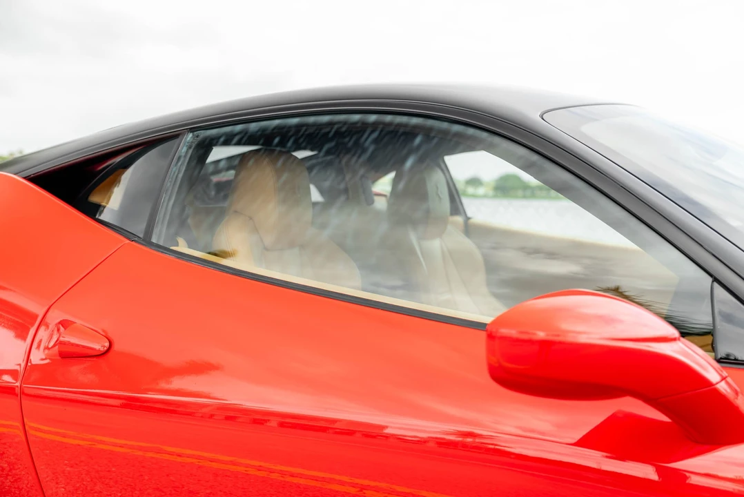 2011 Ferrari 458 Italia - Image 29 of 31