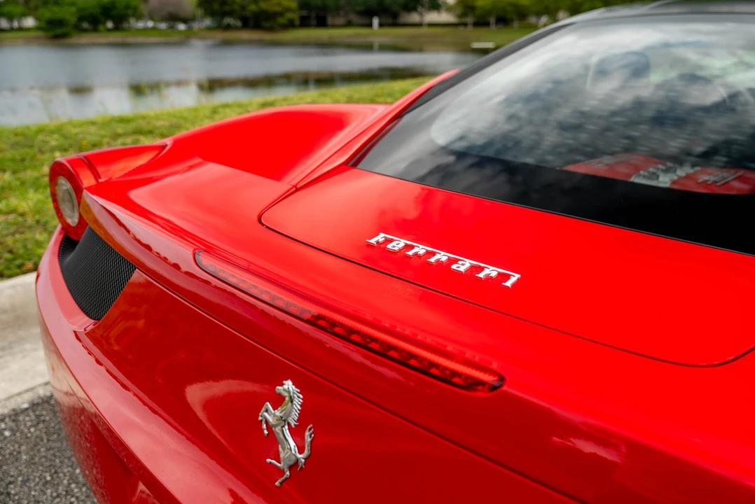 2011 Ferrari 458 Italia - Image 22 of 31
