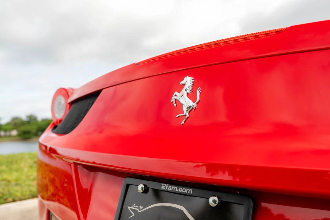 2011 Ferrari 458 Italia - Image 23 of 31