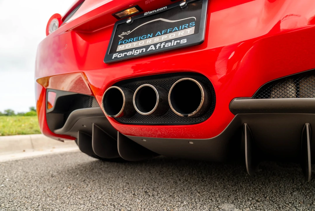 2011 Ferrari 458 Italia - Image 26 of 31