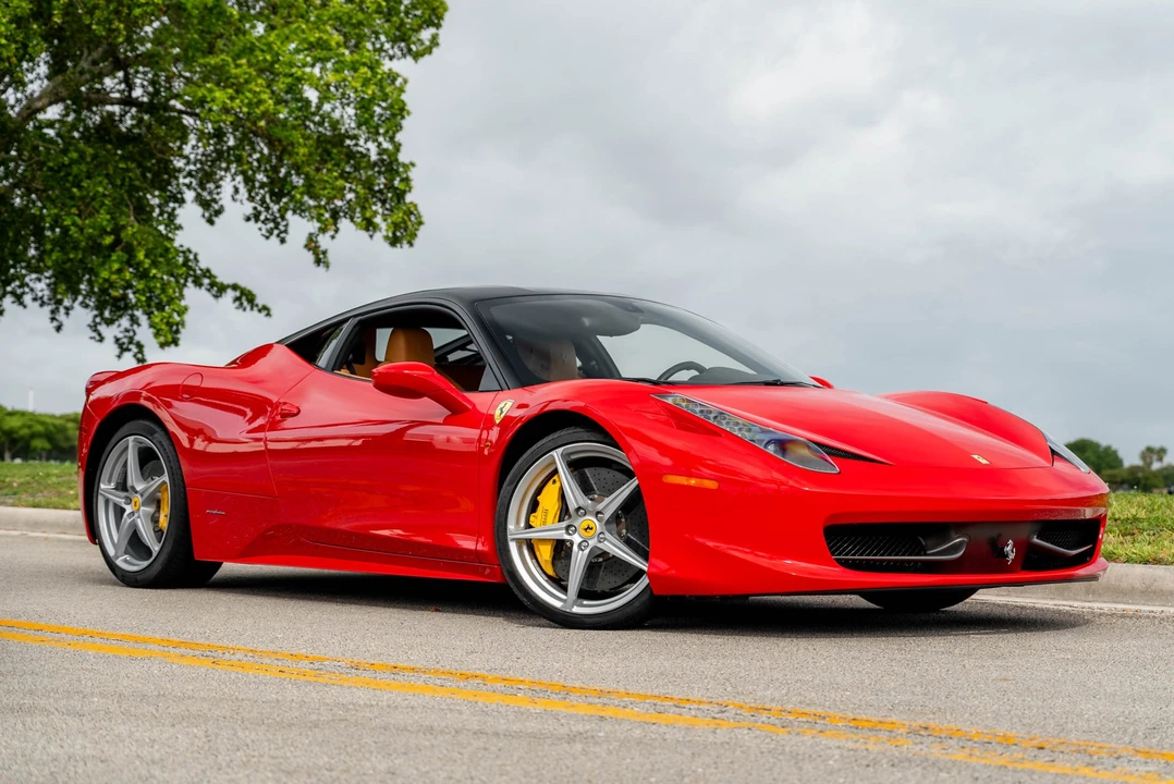 2011 Ferrari 458 Italia - Image 10 of 31
