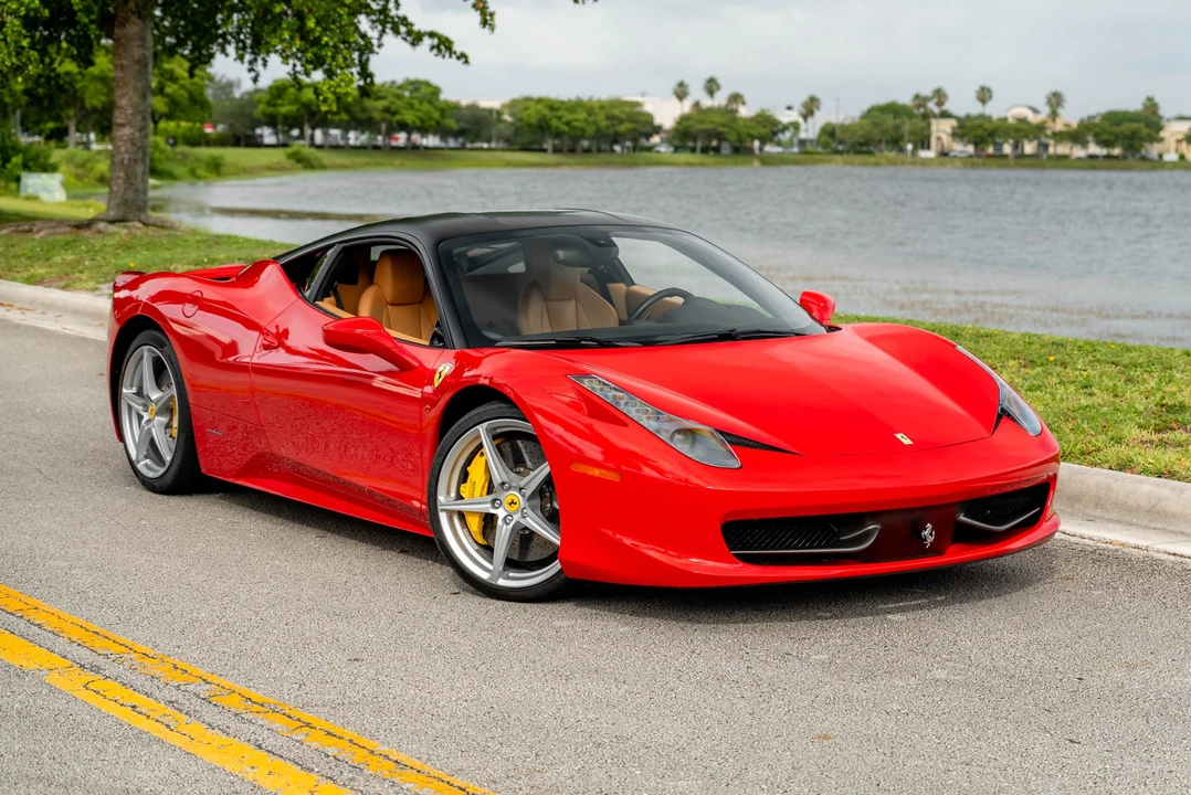 2011 Ferrari 458 Italia - Image 11 of 31
