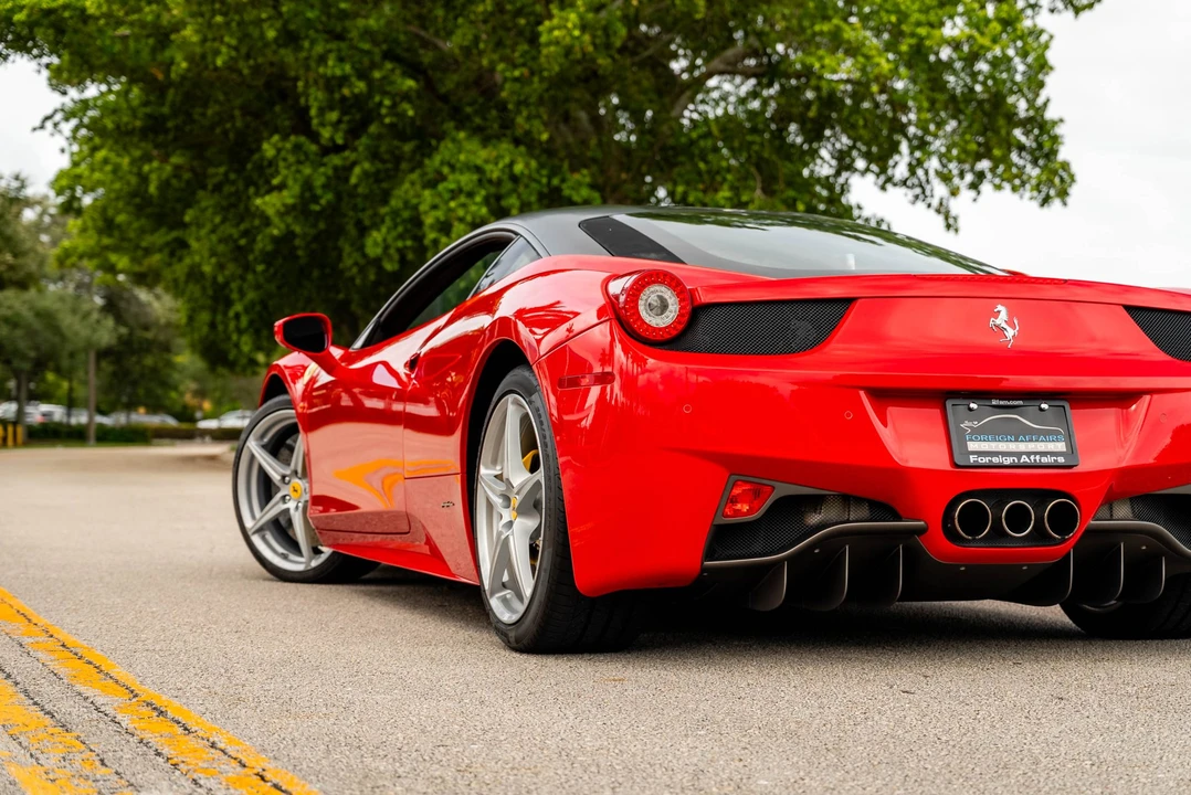 2011 Ferrari 458 Italia - Image 19 of 31
