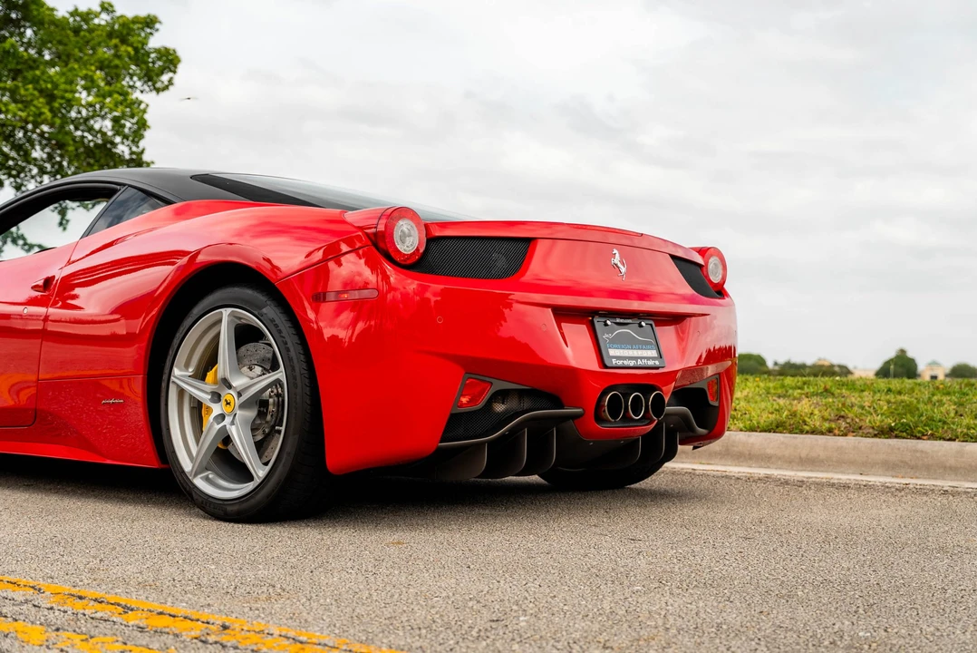 2011 Ferrari 458 Italia - Image 20 of 31