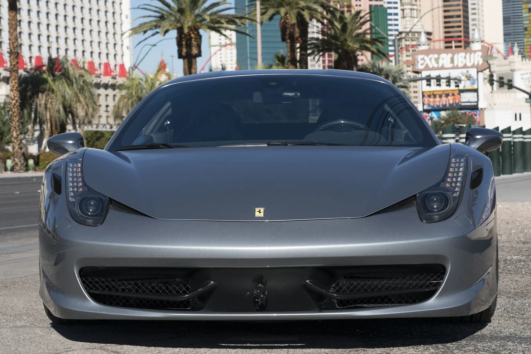 2011 Ferrari 458 Italia - Image 24 of 31