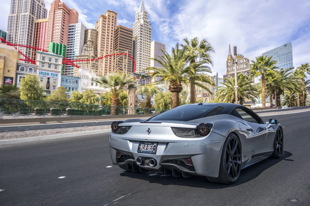 2011 Ferrari 458 Italia - Image 23 of 31