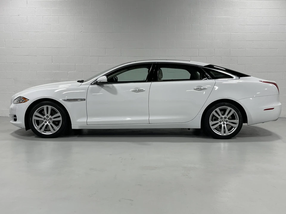 2011 Jaguar X351 XJ - Image 11 of 31