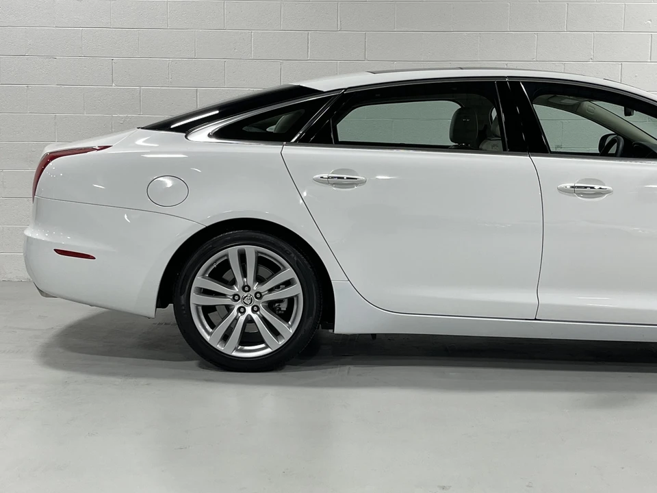 2011 Jaguar X351 XJ - Image 22 of 31