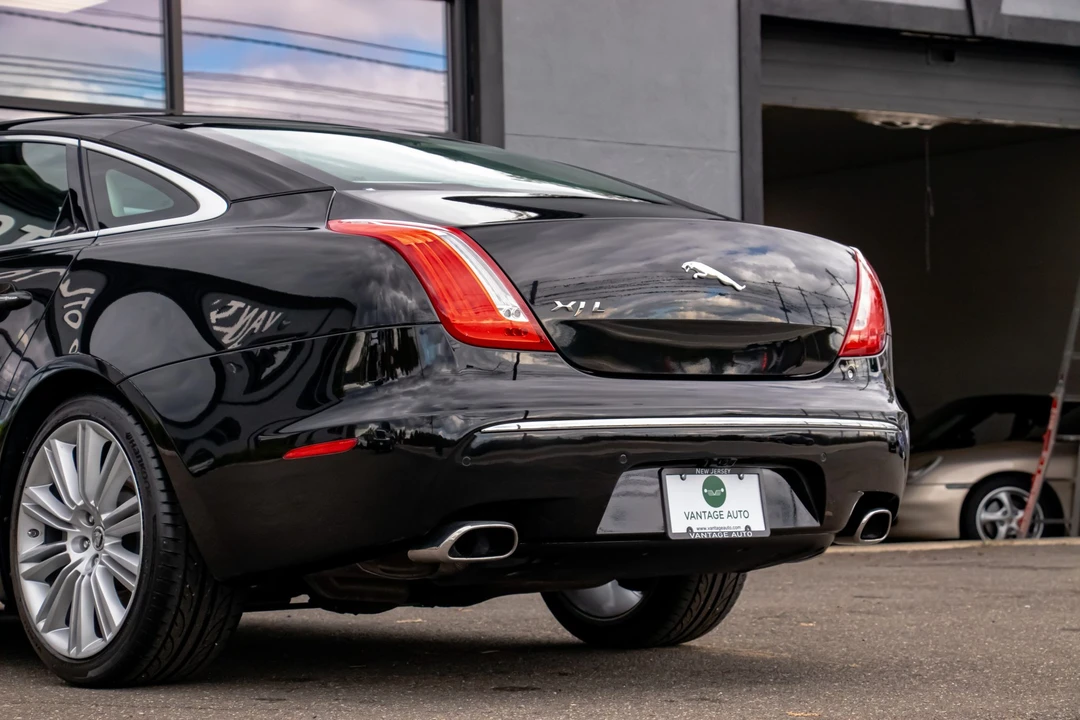 2011 Jaguar X351 XJ - Image 27 of 31