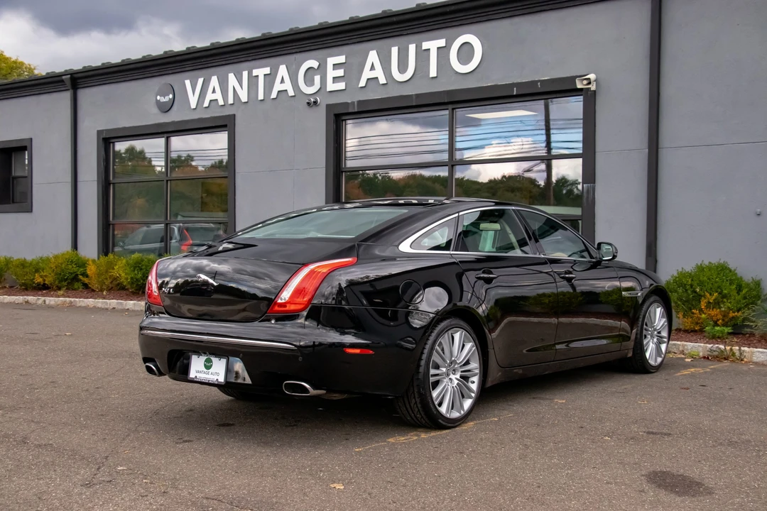2011 Jaguar X351 XJ - Image 12 of 31
