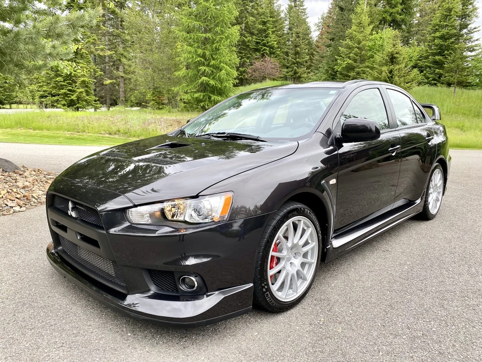 2011 Mitsubishi Lancer Evolution X 9th Gen - Image 3 of 31