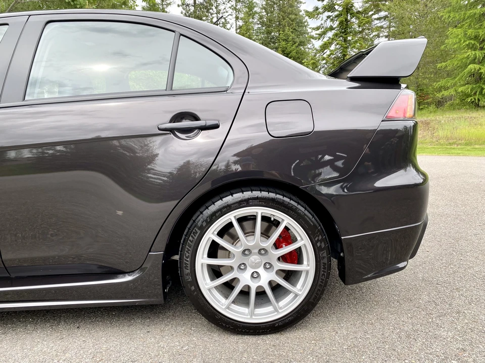 2011 Mitsubishi Lancer Evolution X 9th Gen - Image 23 of 31