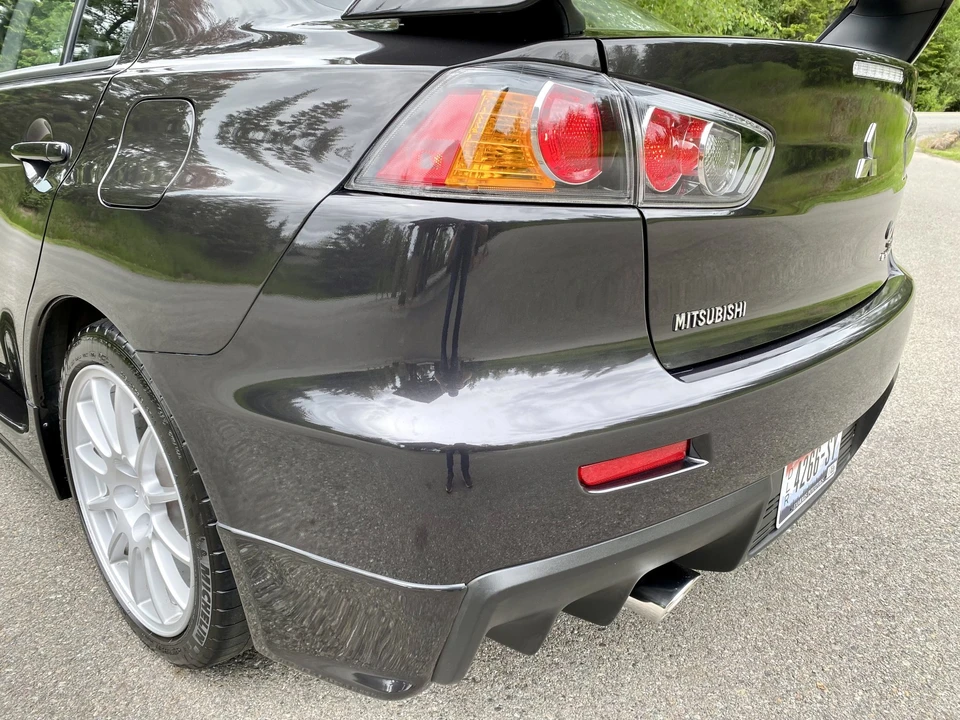 2011 Mitsubishi Lancer Evolution X 9th Gen - Image 22 of 31