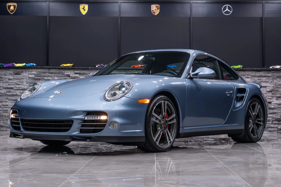 2011 Porsche 997 Turbo - Image 5 of 31