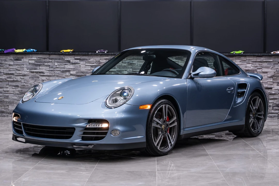 2011 Porsche 997 Turbo - Image 7 of 31