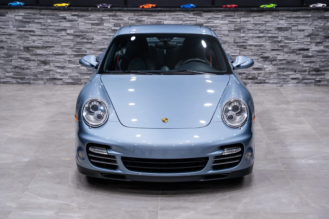 2011 Porsche 997 Turbo - Image 17 of 31