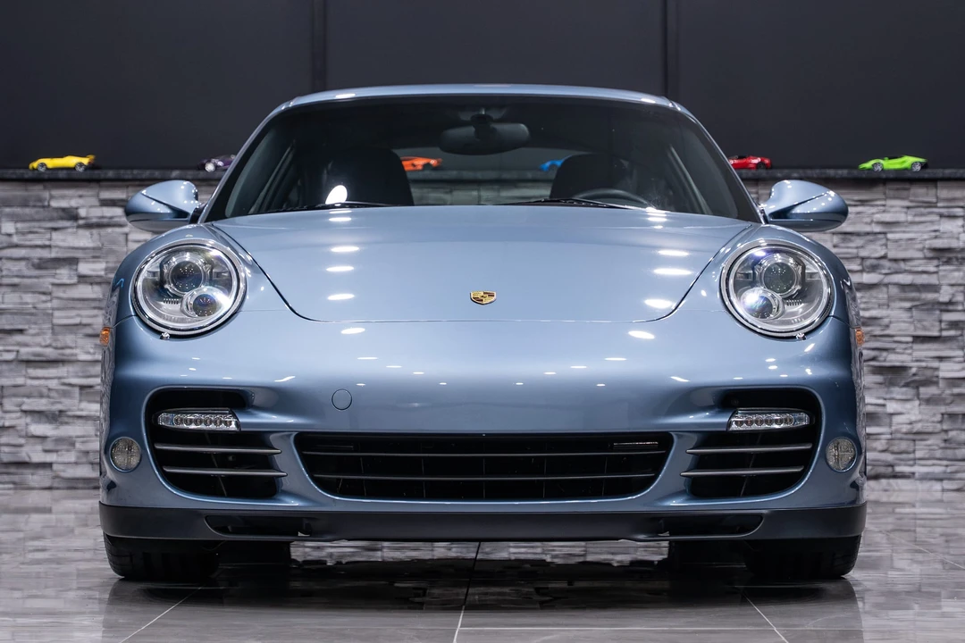 2011 Porsche 997 Turbo - Image 18 of 31