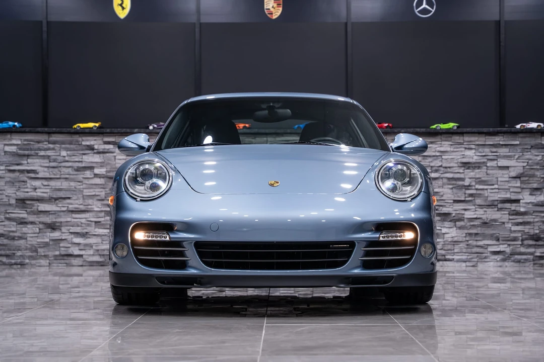2011 Porsche 997 Turbo - Image 21 of 31
