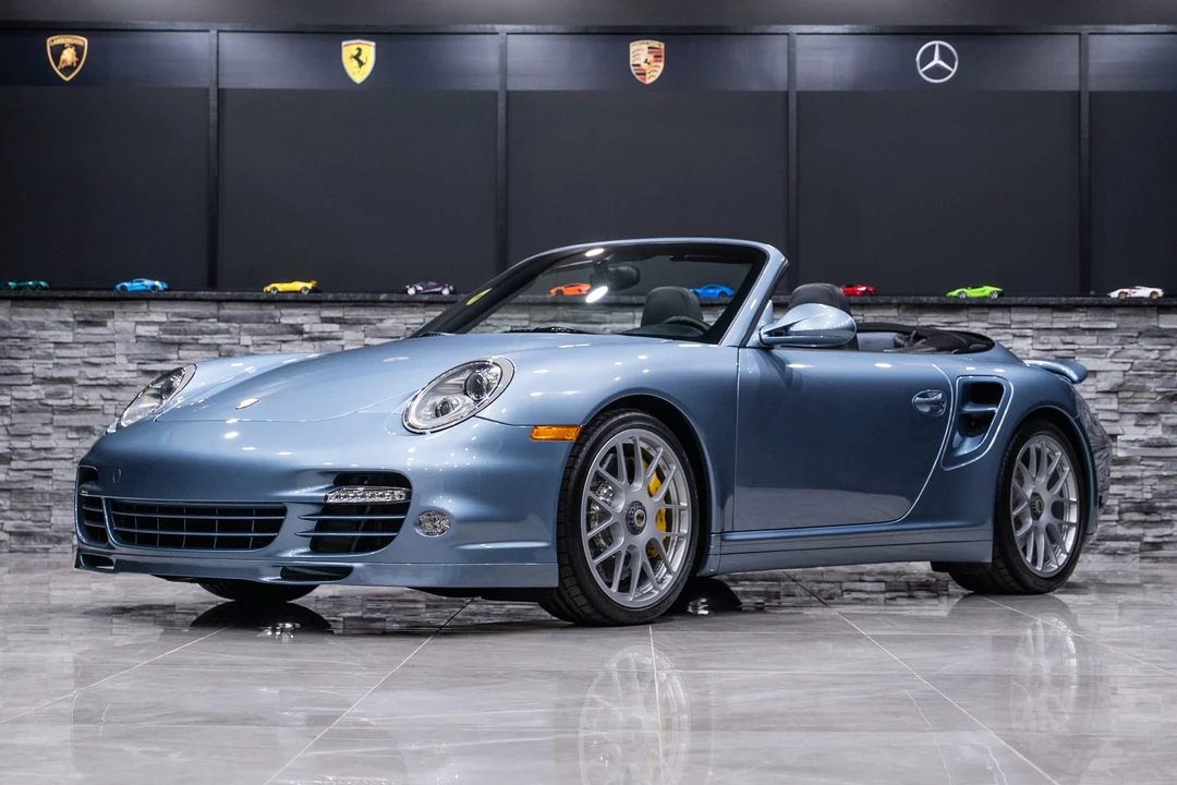 2011 Porsche 997 Turbo S - Image 6 of 31