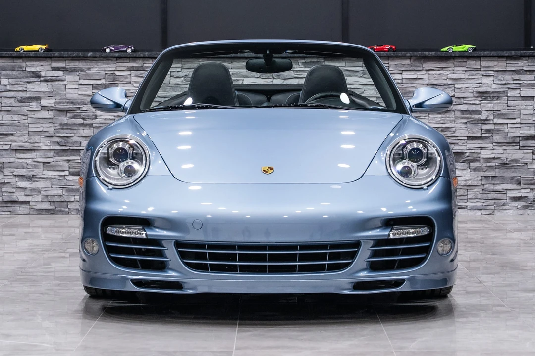 2011 Porsche 997 Turbo S - Image 26 of 31