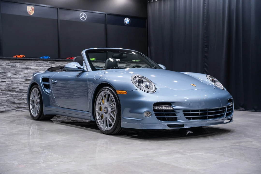 2011 Porsche 997 Turbo S - Image 21 of 31