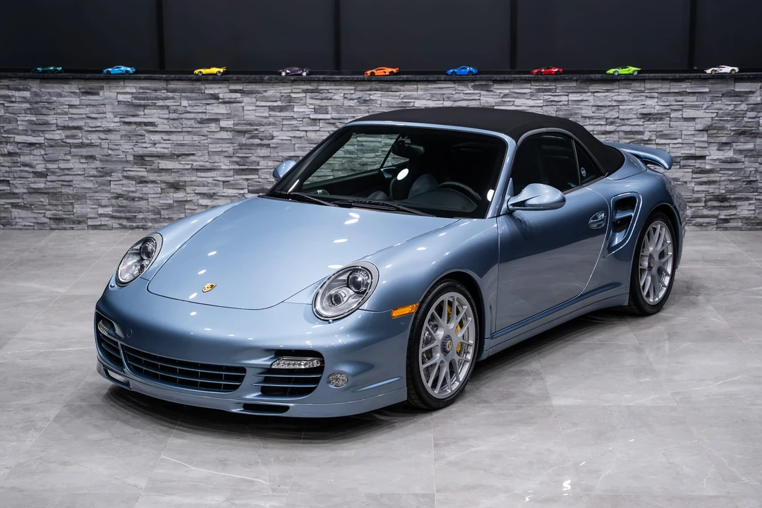 2011 Porsche 997 Turbo S - Image 28 of 31