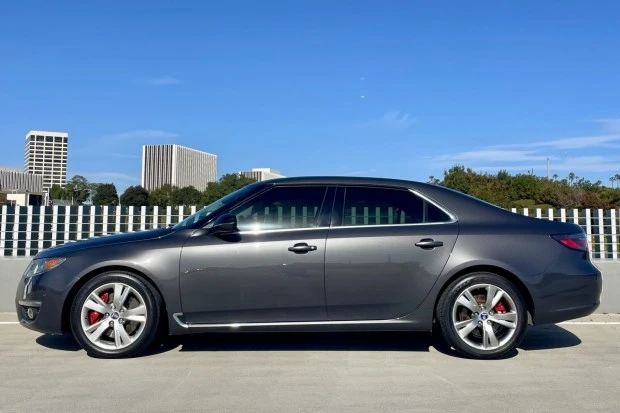 2011 Saab 9-5 2nd Gen - Image 3 of 8