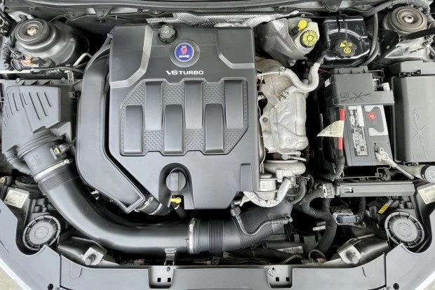 2011 Saab 9-5 2nd Gen - Image 6 of 8
