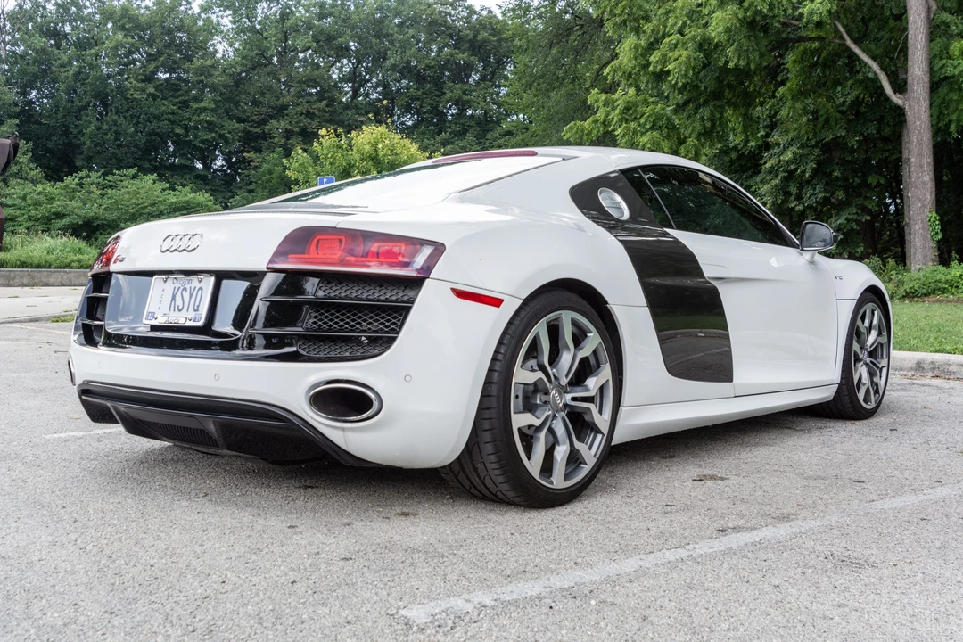 2012 Audi 42 R8 - Image 5 of 31