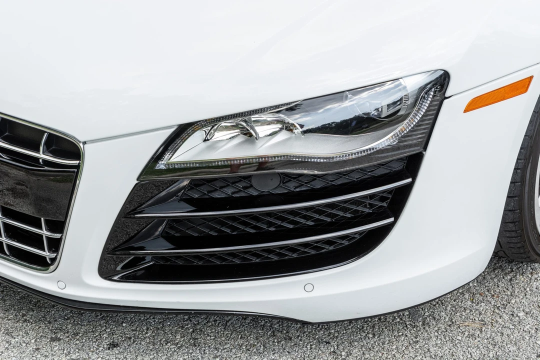 2012 Audi 42 R8 - Image 10 of 31