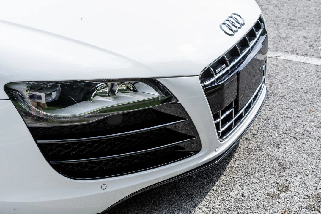 2012 Audi 42 R8 - Image 11 of 31