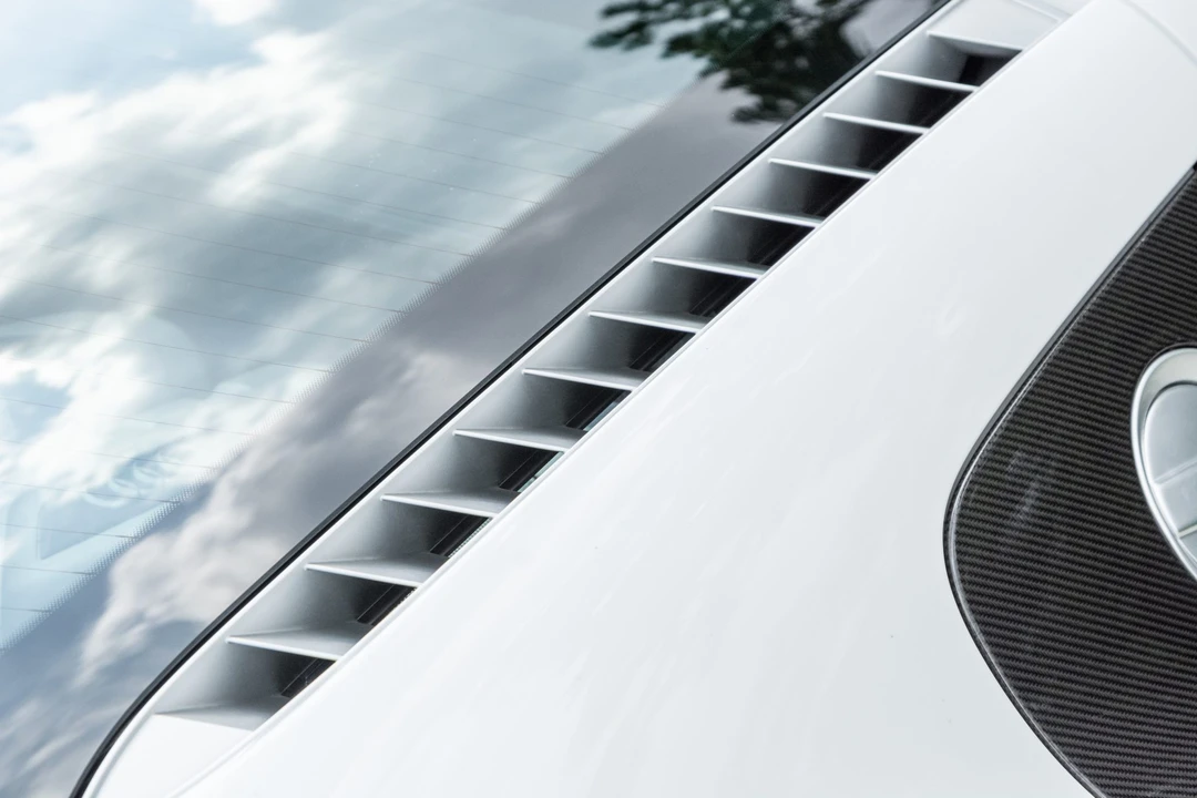 2012 Audi 42 R8 - Image 24 of 31