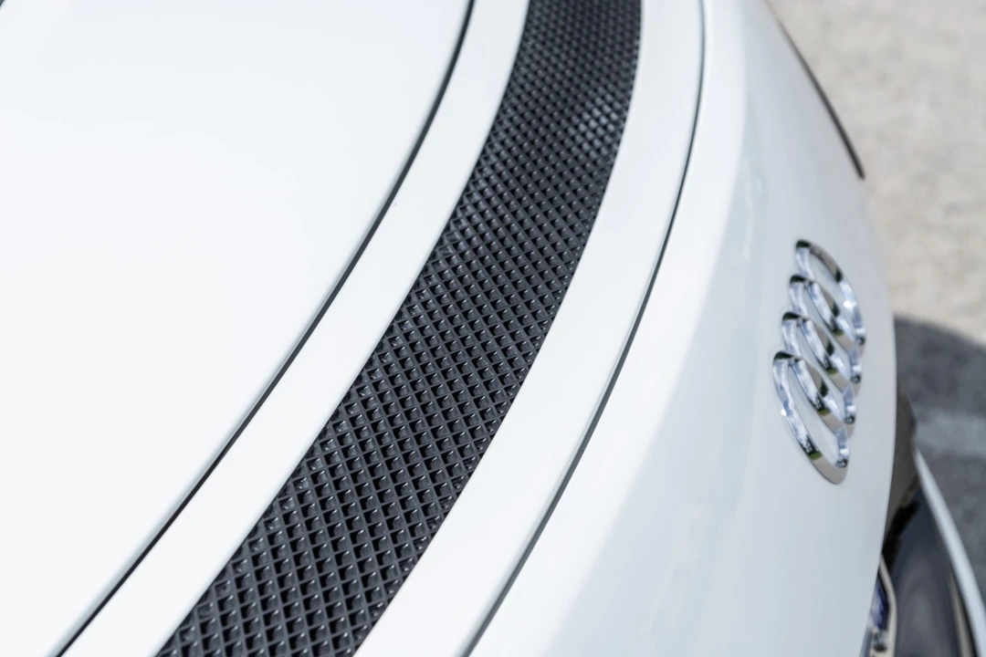 2012 Audi 42 R8 - Image 28 of 31
