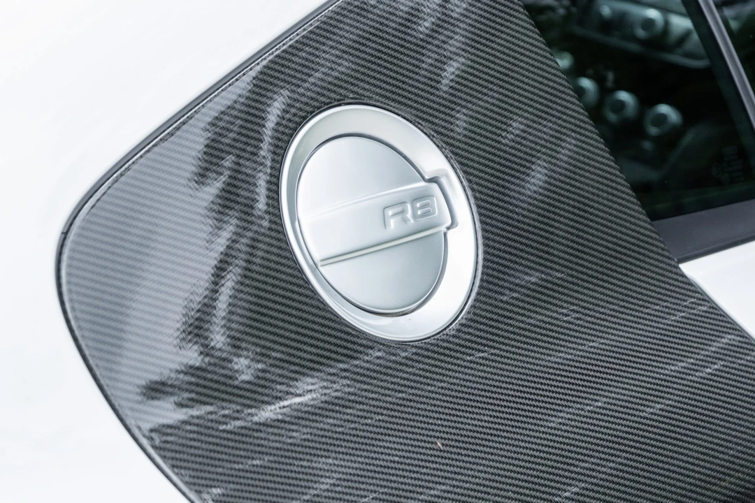 2012 Audi 42 R8 - Image 30 of 31