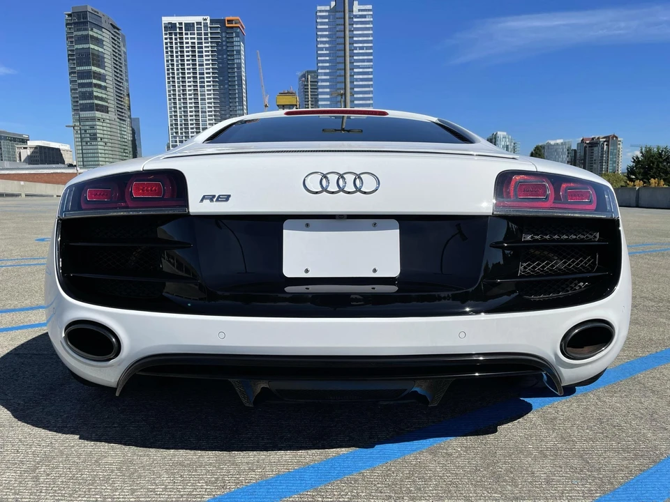 2012 Audi 42 R8 - Image 12 of 31