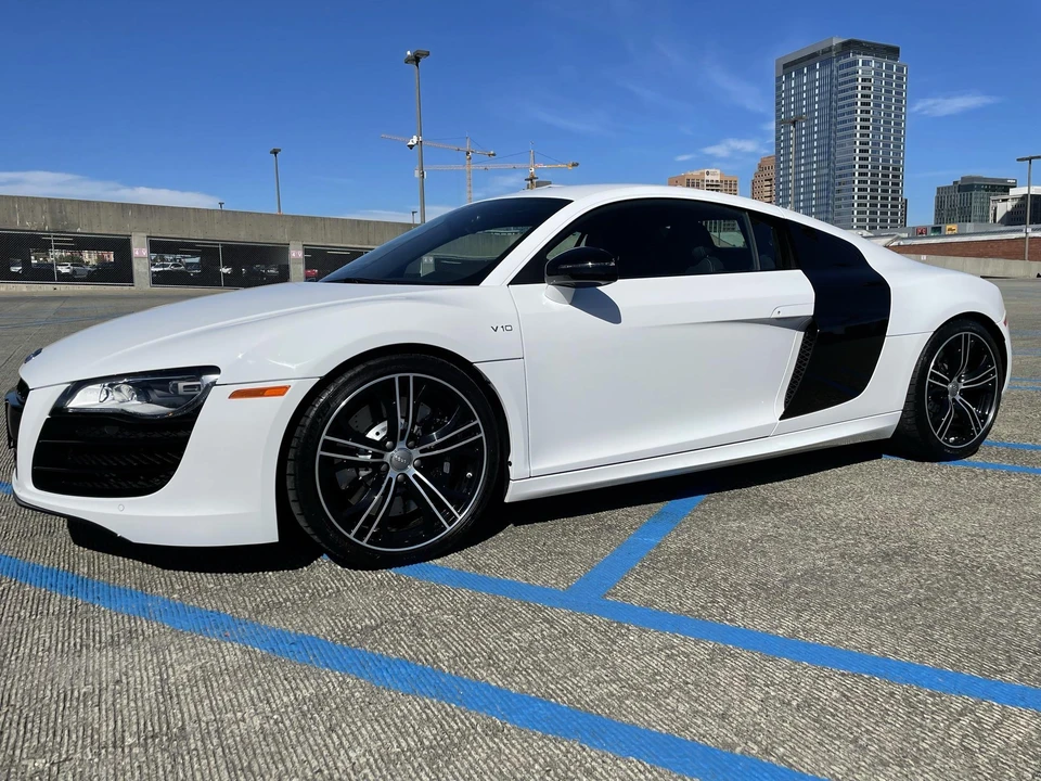 2012 Audi 42 R8 - Image 5 of 31