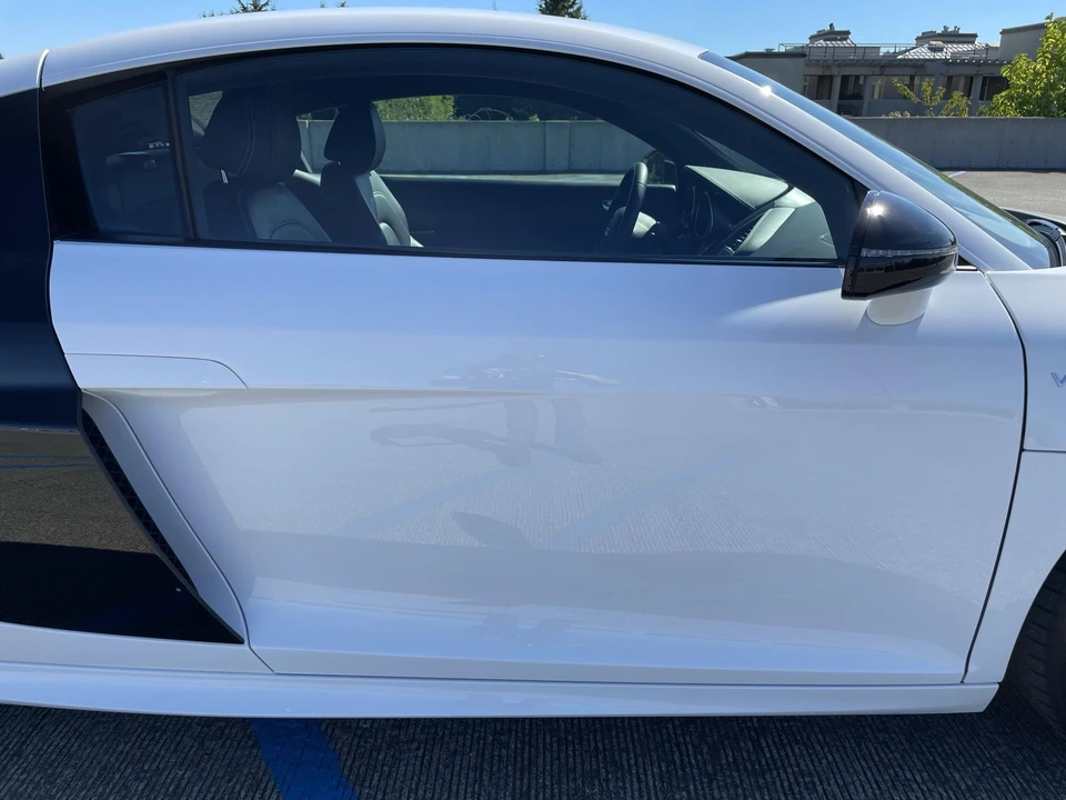 2012 Audi 42 R8 - Image 29 of 31