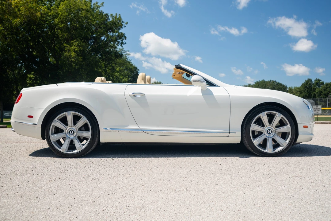 2012 Bentley Continental GTC - Image 26 of 31