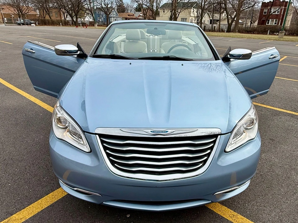 2012 Chrysler 200 - Image 4 of 31