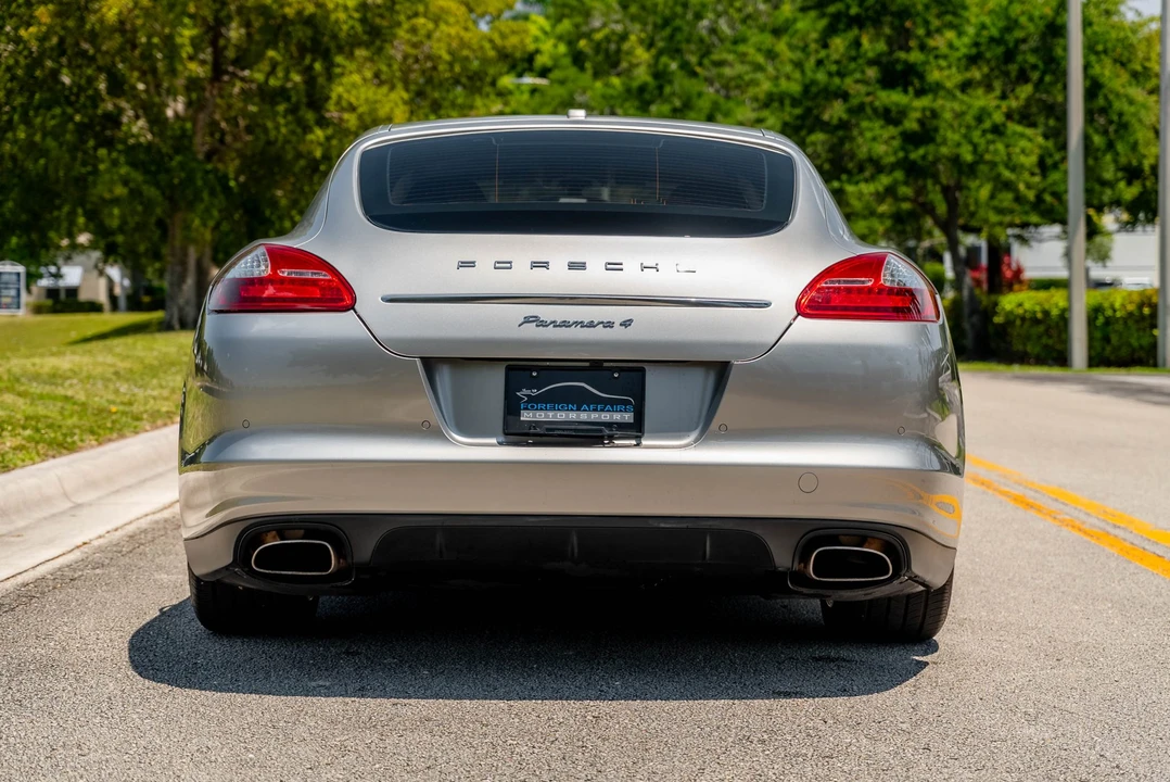 2012 Porsche 970 Panamera - Image 11 of 31
