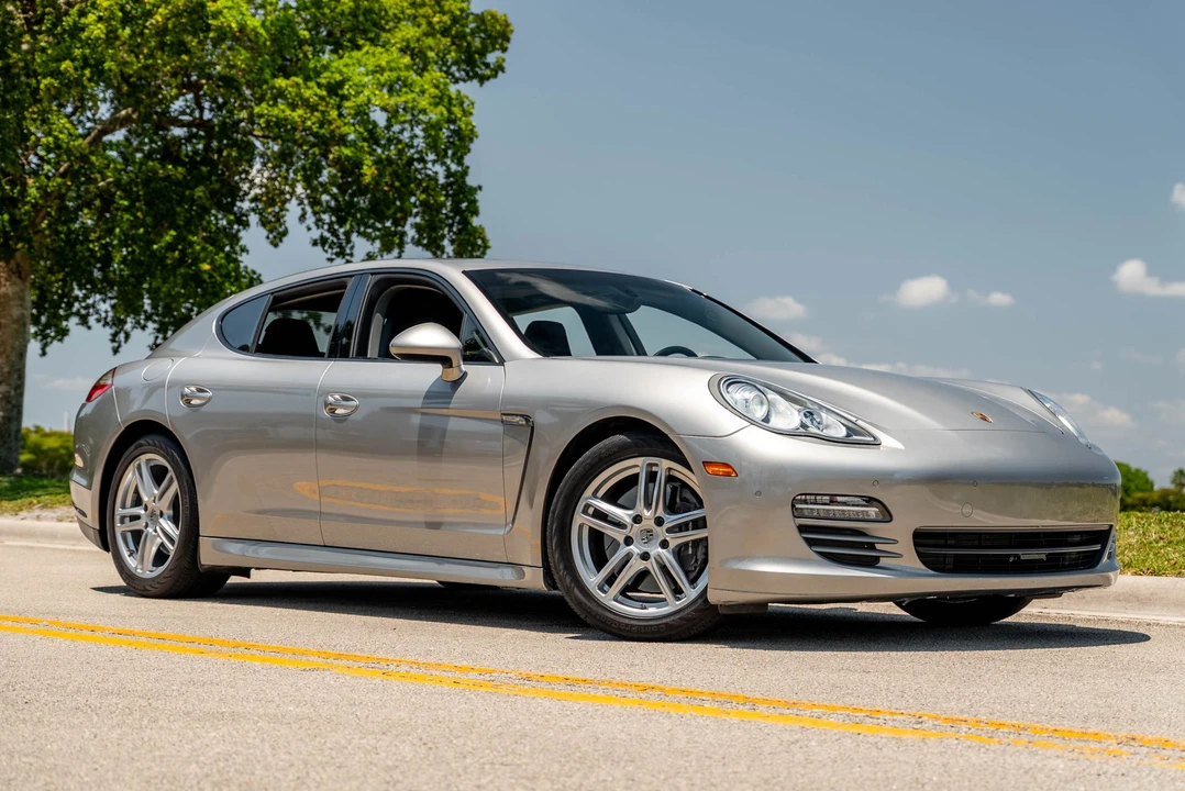 2012 Porsche 970 Panamera - Image 7 of 31