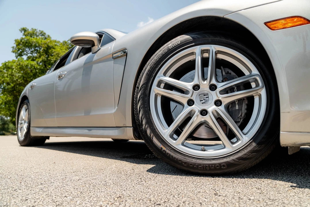 2012 Porsche 970 Panamera - Image 25 of 31