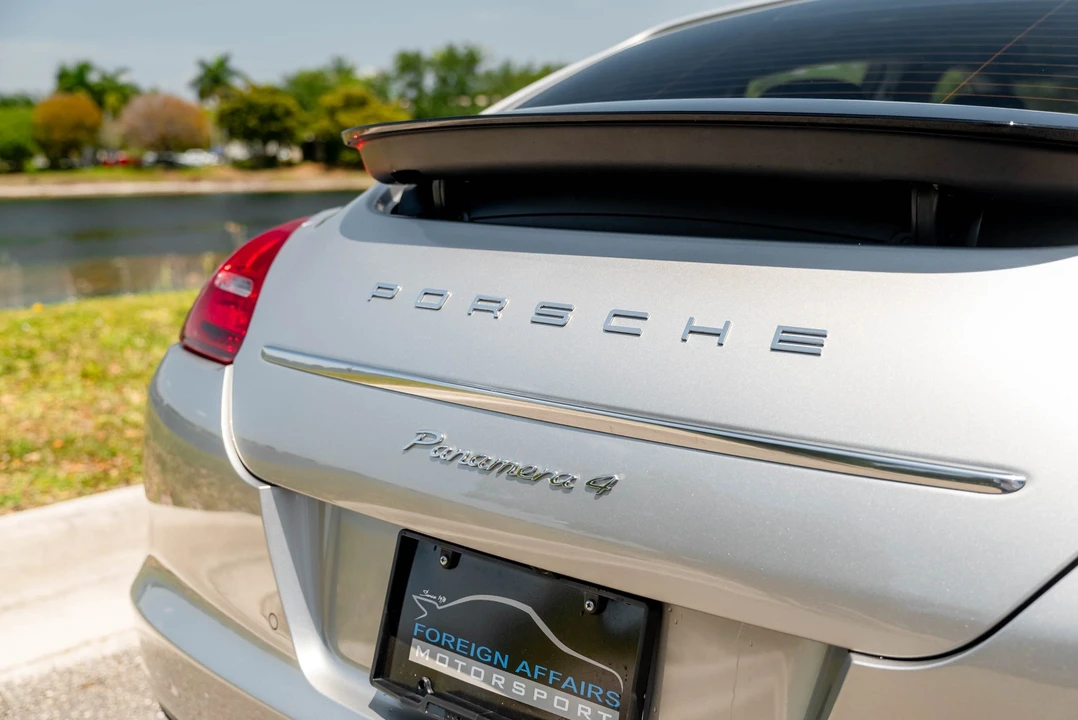 2012 Porsche 970 Panamera - Image 30 of 31