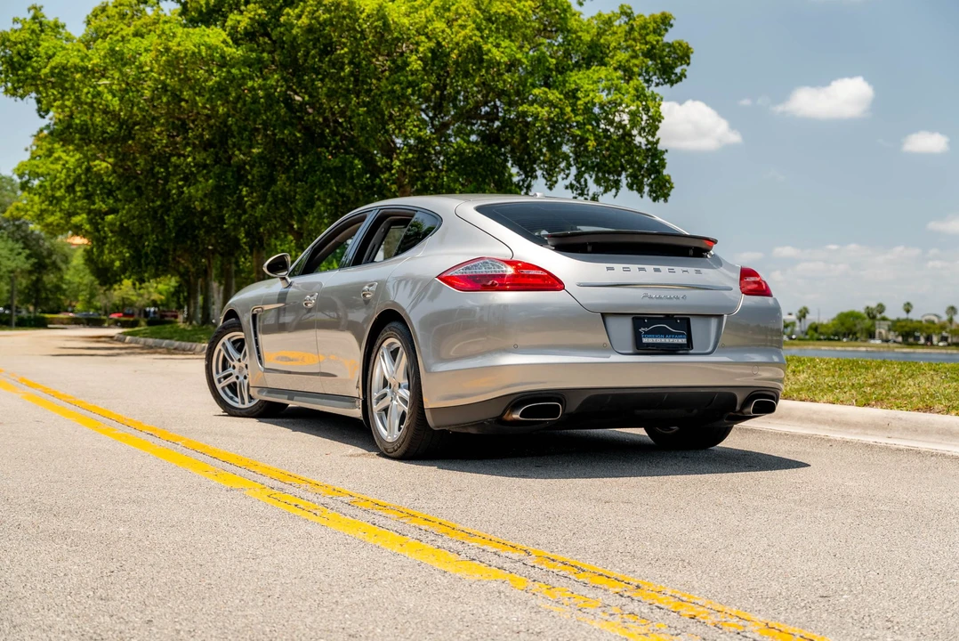 2012 Porsche 970 Panamera - Image 12 of 31